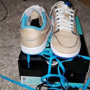 Lance mountain ore Nike SB air jordan 1  low